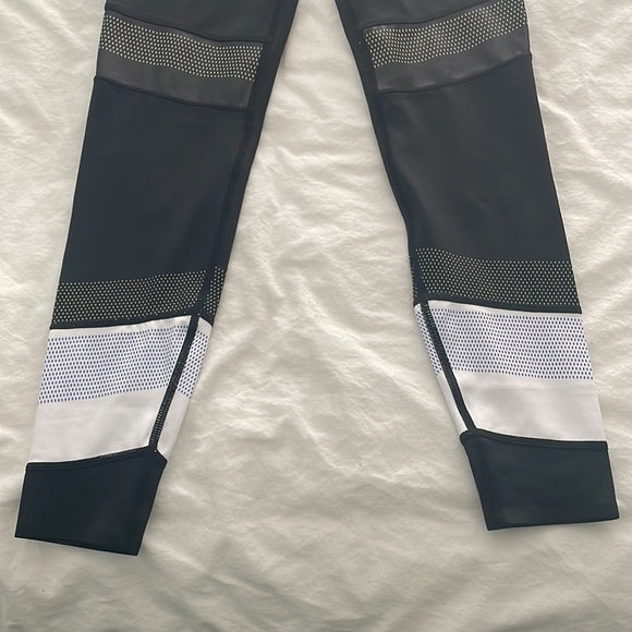 Lilybod Leggings - Picture 3 of 6